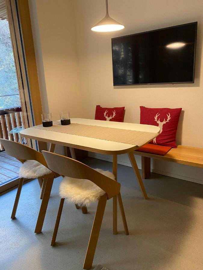 Stilvolle Ferienwohnung Direkt An Der Skipiste Flims Extérieur photo