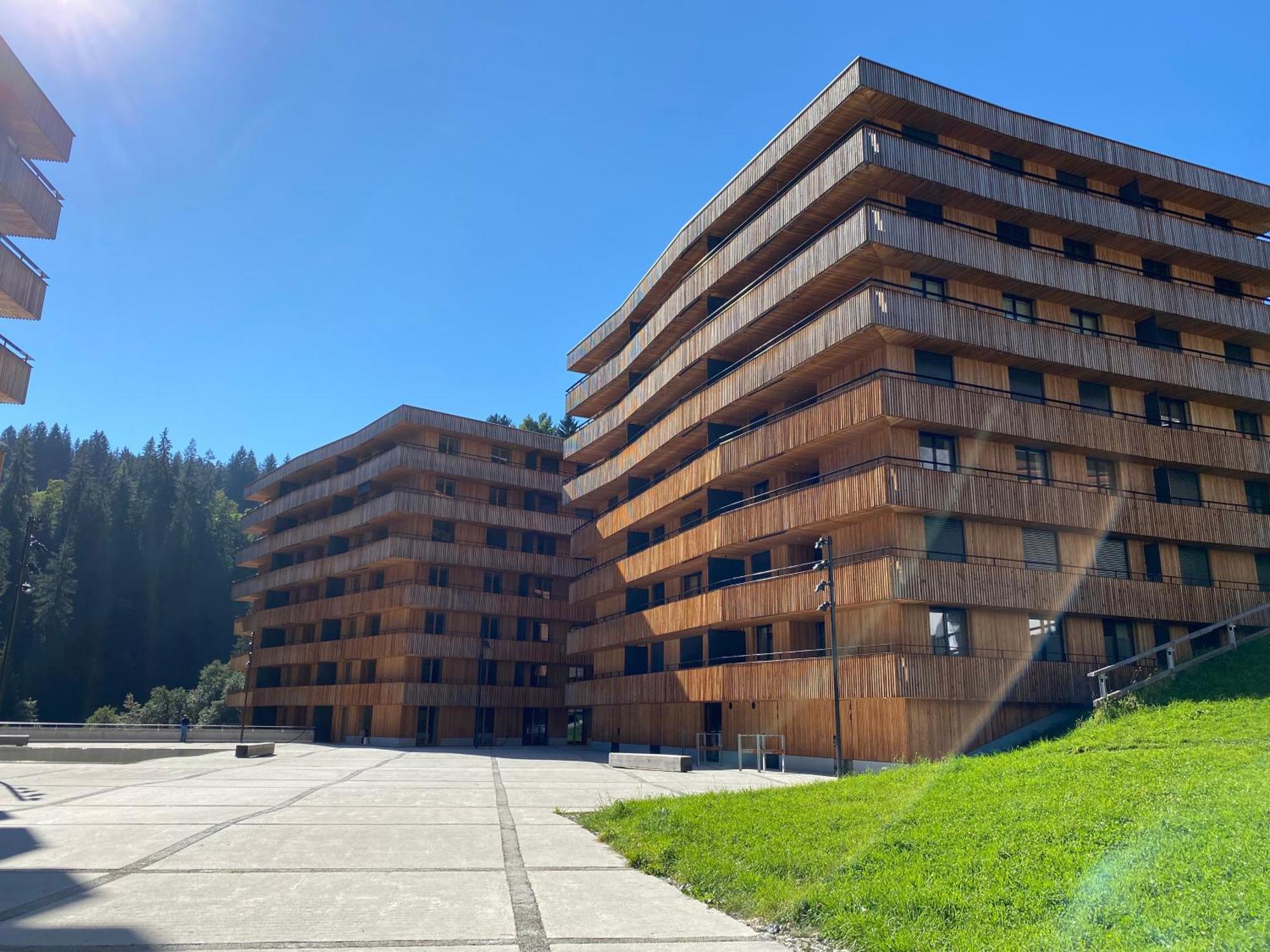 Stilvolle Ferienwohnung Direkt An Der Skipiste Flims Extérieur photo